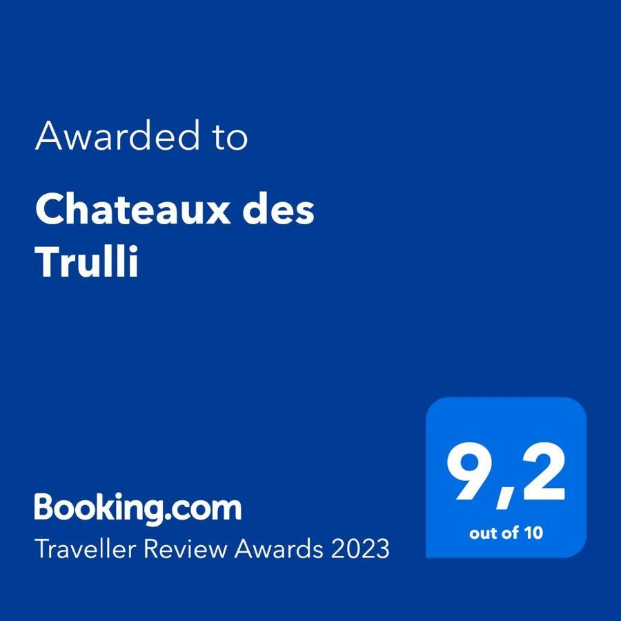 Chateaux Des Trulli San Michele Salentino Exteriér fotografie